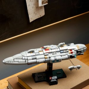 Star Wars Krążownik typu Home One (75405) 2