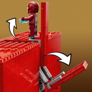 Marvel Logo MARVEL z minifigurkami  (76313) 5