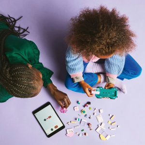 Friends Furgonetka z lodami w mieście Heartlake (42644) 2