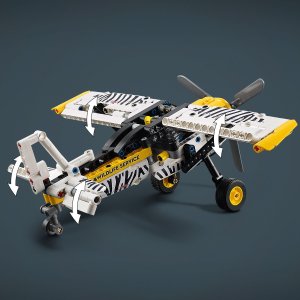 LEGO Technic Samolot transportowy (42198) 6