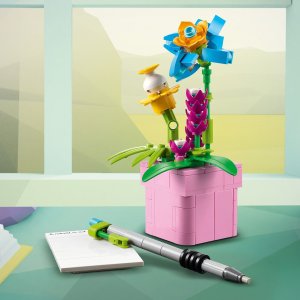 LEGO Creator Maszyna do pisania z kwiatami (31169) 7