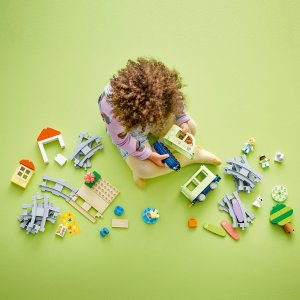 Duplo Przygoda z interaktywnym pociągiem (10427) 8