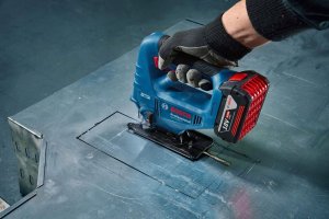 Wyrzynarka akumulatorowa Bosch GST 183-LI 4