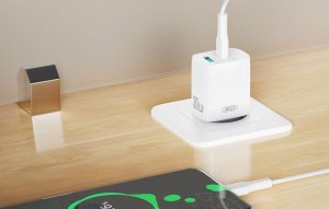 Ładowarka sieciowa XO CE30, 30W, 1x USB-C, 1x USB-A 6