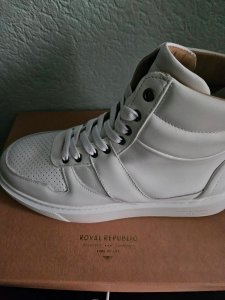 Dare Buffer High Top - Women | Black | Size: 36 14