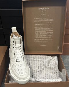 Dare Buffer High Top - Women | Black | Size: 36 8