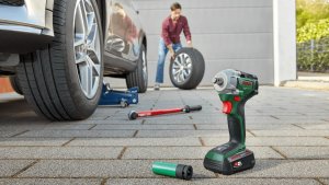 ZAKRĘTARKA UDAROWA UniversalImpactDrive 3