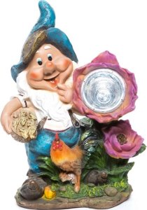 STATUE DWARF AND CHICKEN 1