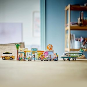 LEGO Friends Samolot i lotnisko w mieście Heartlake (42656) 6