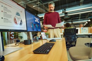 Klawiatura + mysz HP 725 Multi Rchrgbl WLS KB/MSE DE 2