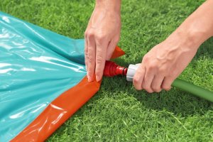 Bestway Ślizgawka pojedyncza ze spryskiwaczami H2OGO! StomBlast 4.88m 2