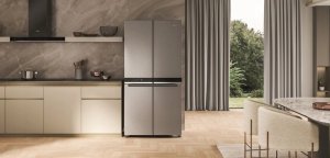 Whirlpool Refrigerator | WQ9 E2L EF | Energy efficiency class E | Free standing | Side by side | Height 187.4 cm | Fridge net capacity 388 L | Freezer net capacity 222 L | Display | 36 dB | Stainless Steel 5