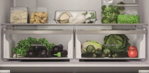 Whirlpool Refrigerator | WQ9 E2L EF | Energy efficiency class E | Free standing | Side by side | Height 187.4 cm | Fridge net capacity 388 L | Freezer net capacity 222 L | Display | 36 dB | Stainless Steel 9