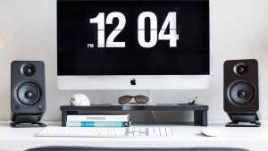 KANTO AUDIO 4" DRIVER - POWERED SPEAKERS WITH BLUETOOTH® AND PHONO PREAMP - MATTE BLACK (INCL. TYPE F & G POWER CORDS) 4