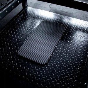 PHT25 PLATFORMA DO ĆWICZEŃ MIĘŚNI POŚLADKÓW HIP THRUST I MARTWEGO CIĄGU HMS 2