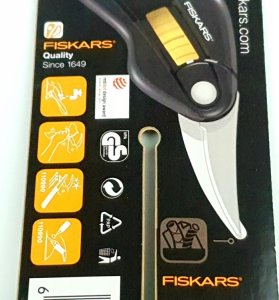Nożyce ręczne Fiskars 20,6 cm 1 V 10