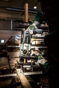 Młotowiertarka Hikoki szybkozaciskowy 860 W 2