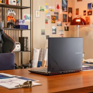 Laptop Gigabyte G6X 9KG 2024 i7-13650HX  / 64 GB / 1 TB / RTX 4060 / 165 Hz (9KG-43EE894SD) / Windows 11 Home 11