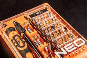 Końcówki wkrętakowe precyzyjne z uchwytem 45 szt. 4