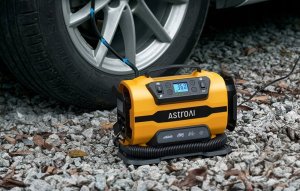 Przenośny kompresor do Kół AstroAI ATJ-8366 150 PSI 12V DC/110V AC 10