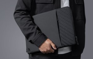 Etui na laptopa 13'' Tomtoc Voyage-A10 (czarny) 2