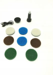 Bosch UniversalBrush akumulátorový čisticí kartáč s příslušenstvím 3