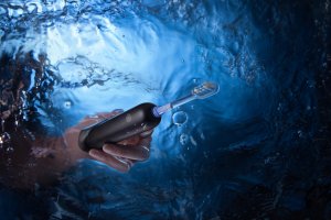 ELECTRIC TOOTHBRUSH/FRESH PRO BLACK ATB15A B MOVA 7