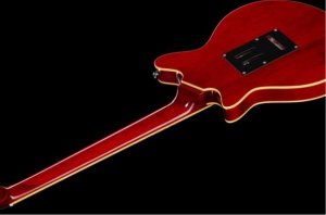 Harley Benton BM-75 Trans Red Deluxe Gitara Elektryczna AlNiCo Tremolo Nowa 7