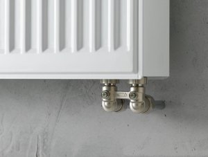 Grzejnik KERMI V 33/600/700 Z ZAWIESZENIAMI 1258W LEWYGrzejniki stalowe V33 4