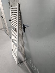 GRZEJNIK łazienkowy B20-S 1511x490 KERMI 545W 2