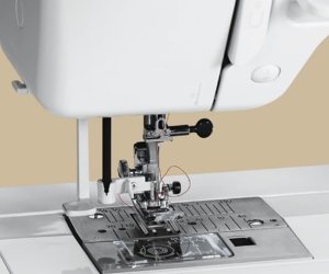 Sewing machine ELNA 3210 jeans 4