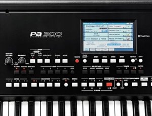 Korg Profesjonalny Zestaw Keyboard PA-300 Słuchawki i Statyw 8