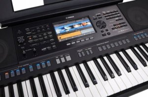 Zestaw Yamaha PSR-SX920 Keyboard 61 klawiszy Słuchawki i Akcesoria 2024 4