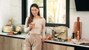 Ekspres ciśnieniowy Cecotec Ekspres ciśnieniowy do kawy Power Espresso 20 Tradycyjny Jasno Żółty 9