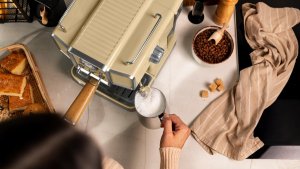 Ekspres ciśnieniowy Cecotec Ekspres ciśnieniowy do kawy Power Espresso 20 Tradycyjny Jasno Żółty 10