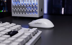 Pulsar X2V3 Baltas (Balta) Belaidė Žaidimų Pelė 7