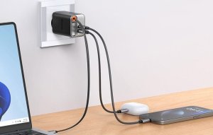 Ładowarka 2w1 USB-C+A McDodo CH-4100 67W GaN, kabel USB-C 65cm, czarna 8