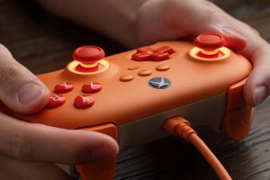 8BitDo Ultimate C pomarańczowy (RET00458) 8