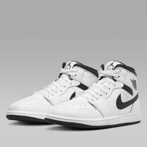 Jordan  Air Jordan 1 Mid DQ8426-132 białe 42,5 19