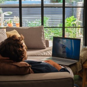 Laptop HP Pavilion 16-af0444nw / B27CDEA / Intel Ultra 5 / 16GB / SSD 1TB / Intel Graphics / WUXGA / Win11 / Niebieski 7