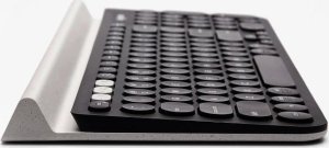 Klawiatura bezprzewodowa Logitech K780 2