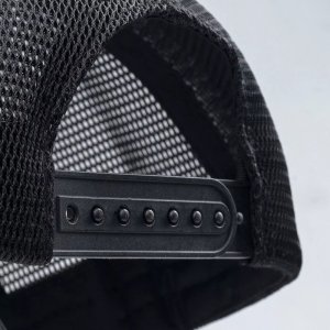 Czapka z daszkiem Fitanu KOURTNEY 5