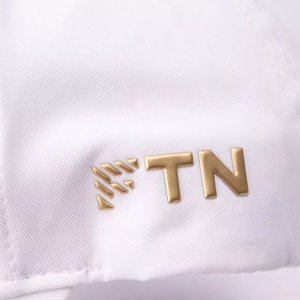 Damska czapka z daszkiem Fitanu LAONA W 3