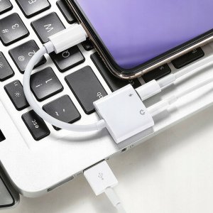 Adapter AV Dexxer IPhone Jack Lightning H2 (5903641900300) 4