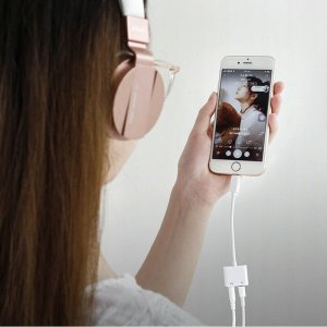 Adapter AV Dexxer IPhone Jack Lightning H2 (5903641900300) 5