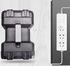 LATARKA AKUMULATOROWA PROSTOKĄTNA W839 13