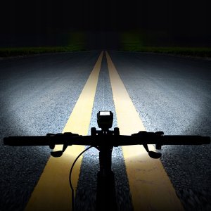 LICZNIK ROWEROWY Z LAMPKĄ + LAMPKA TYLNA BK-1718B 6