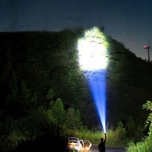 LATARKA PIĘCIORDZENIOWA LED U518 4