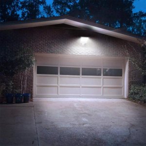 LAMPA SOLARNA ULICZNA Z UCHWYTEM XW-A20 13