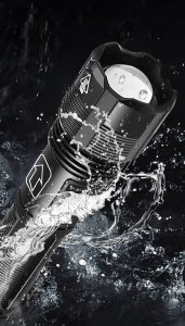 LATARKA TAKTYCZNA DEFENCE T16 5